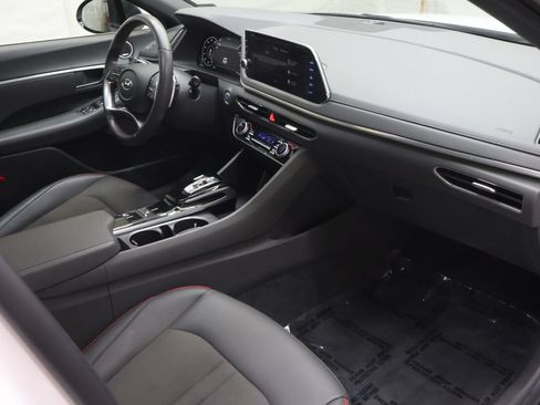 Used 2023 Hyundai Sonata SEL Plus FWD image 10