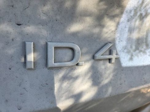 Used 2022 Volkswagen ID.4 Pro S image 4