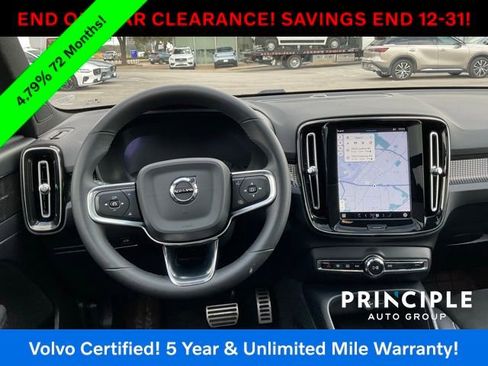 Certified 2022 Volvo XC40 P8 Recharge Plus image 22