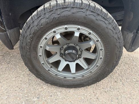 Used 2022 GMC Sierra 2500 AT4 w/ AT4 Premium Plus Package image 9