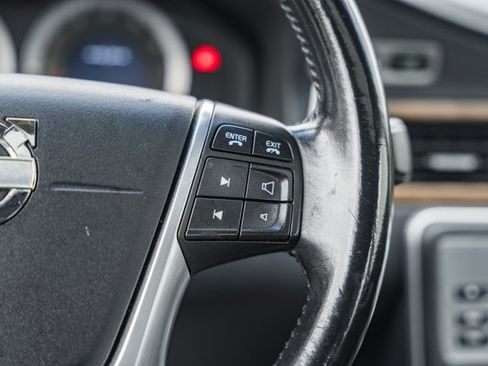 Used 2010 Volvo S80 3.2 image 25