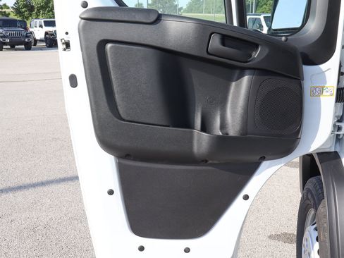 New 2026 RAM ProMaster 3500 w/ Convenience Group FWD image 9