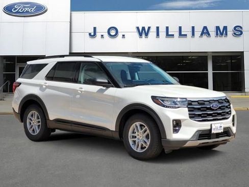 New 2026 Ford Explorer Active w/ Active Comfort Package RWD image 1