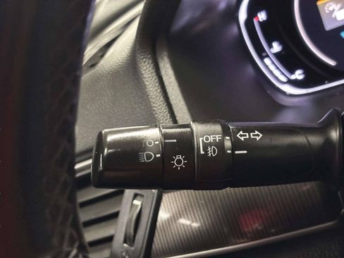 Used 2018 Honda Accord Sport image 30