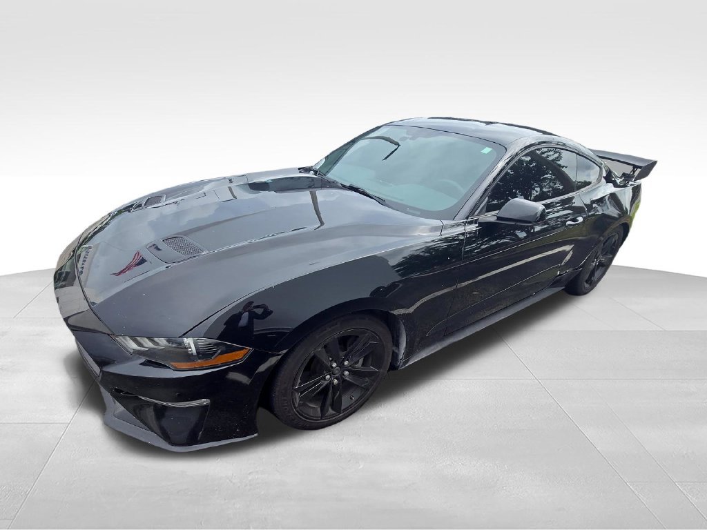 Used 2020 Ford Mustang Coupe w/ Equipment Group 101A RWD image 1