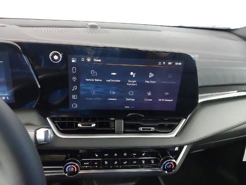 New 2026 Chevrolet Equinox LT w/ Convenience Package II FWD image 21