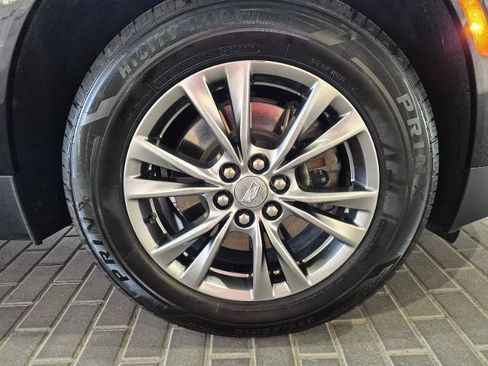 Used 2021 Cadillac XT5 Premium Luxury AWD/4WD image 9