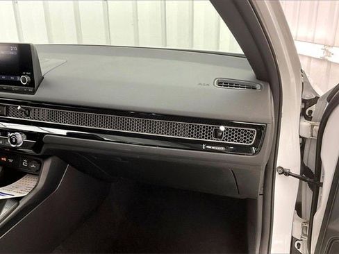 Certified 2023 Honda Civic Sport image 17