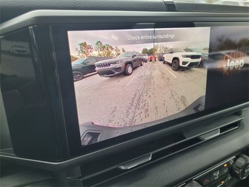 New 2026 Jeep Gladiator Sport image 32