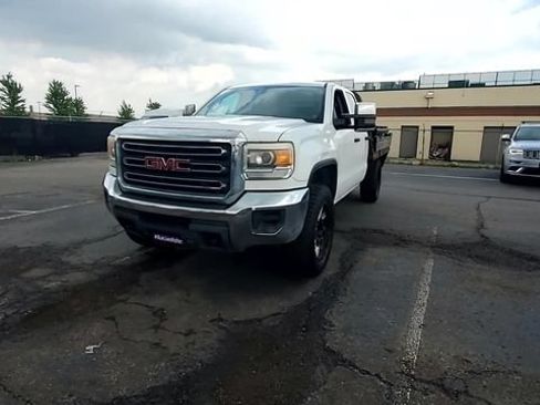 Used 2015 GMC Sierra 3500 4x4 Double Cab w/ Sierra Convenience Package image 3