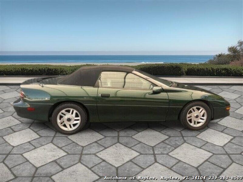 Used 1995 Chevrolet Camaro Z28 RWD image 30