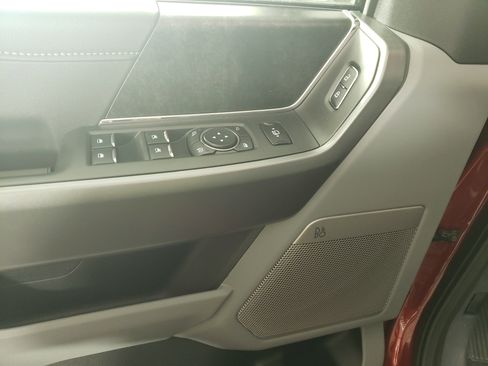 New 2026 Ford F350 XLT w/ XLT Premium Package image 10