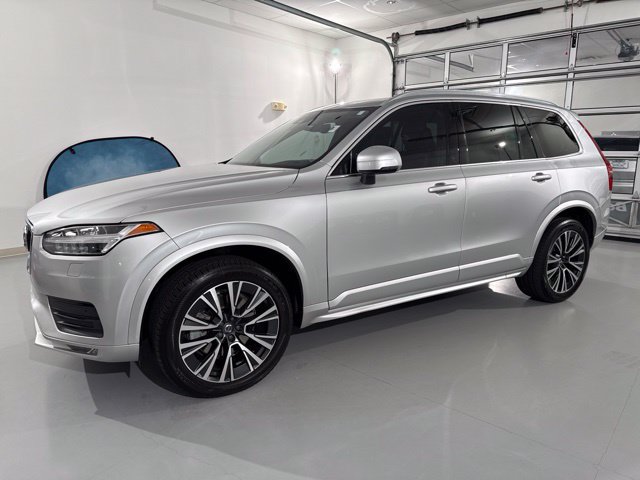 Used 2020 Volvo XC90 T6 Momentum w/ Protection Package Premier AWD/4WD image 4