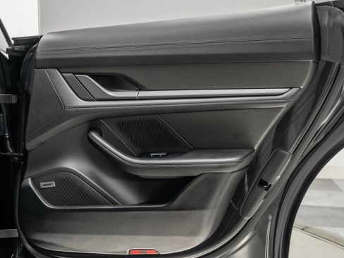 Used 2021 Porsche Taycan Turbo S image 41