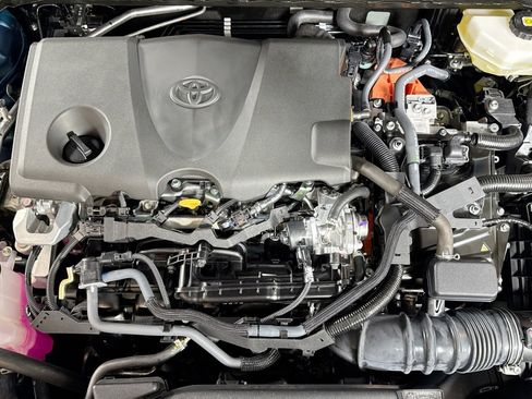 Used 2026 Toyota Camry LE image 28