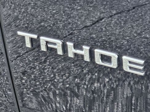 Used 2022 Chevrolet Tahoe LT w/ LT Signature Package RWD image 34