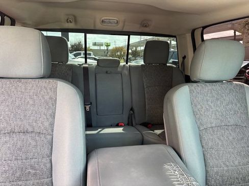 Used 2017 RAM 1500 Big Horn AWD/4WD image 71