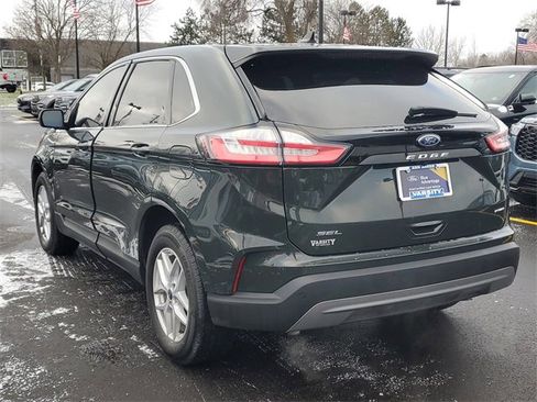 Certified 2024 Ford Edge SEL w/ Convenience Package image 3