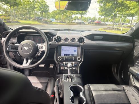 Used 2021 Ford Mustang GT Premium w/ GT Performance Package RWD image 31
