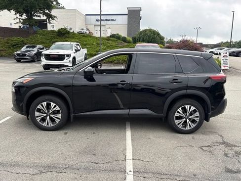 Certified 2023 Nissan Rogue SV AWD/4WD image 2