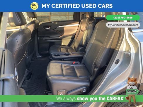 Used 2019 Toyota Highlander XLE image 31