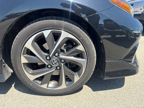 Used 2017 Toyota Corolla iM w/ All-Weather Mat Package FWD image 17