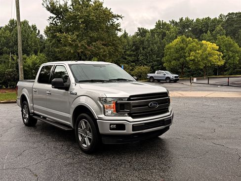 Used 2018 Ford F150 XLT w/ Equipment Group 302A Luxury AWD/4WD image 3