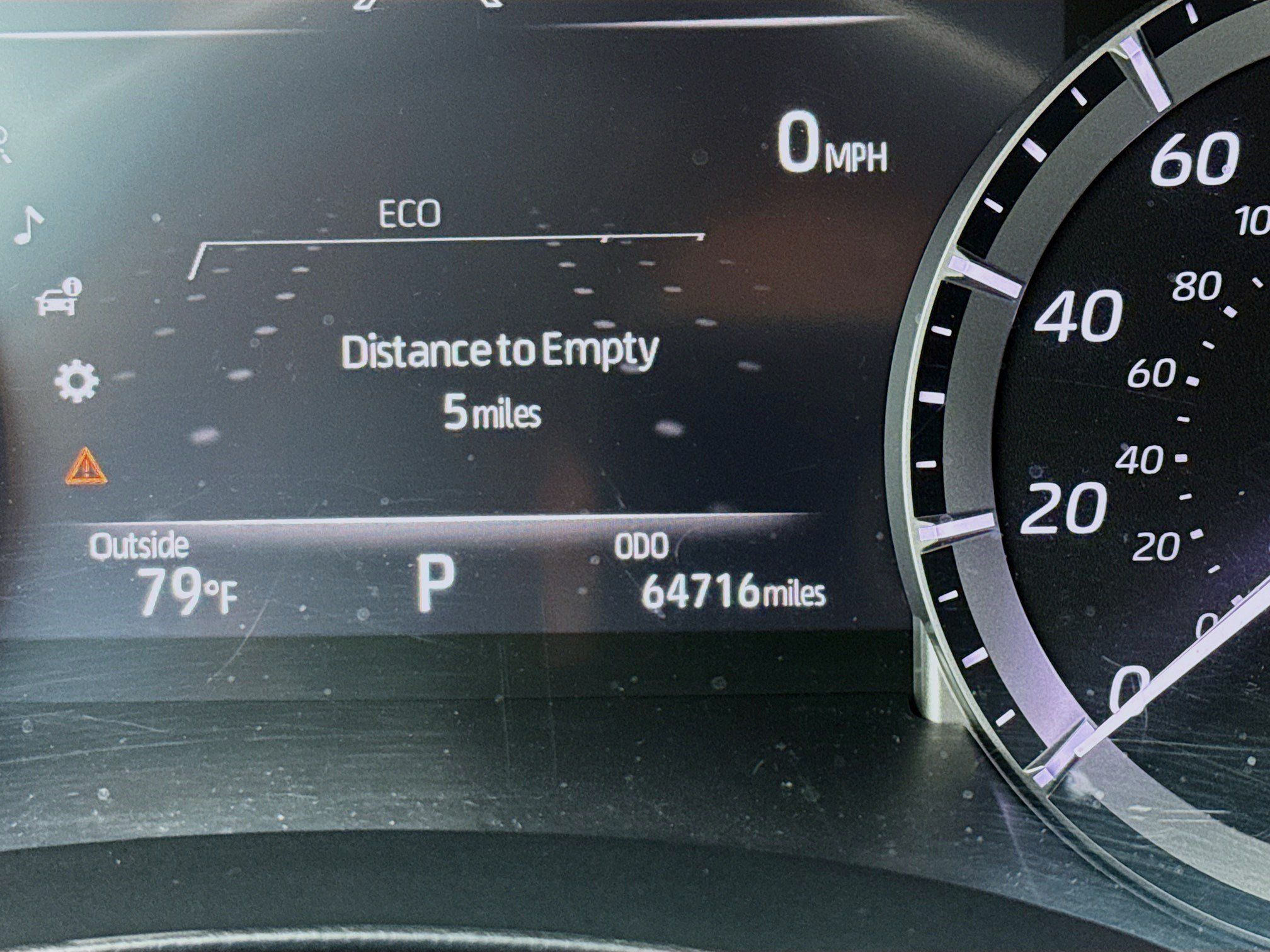 Used 2022 Toyota Highlander XLE FWD image 8