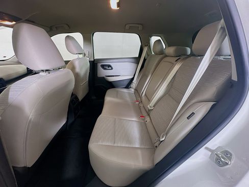 Used 2023 Nissan Rogue SV image 28