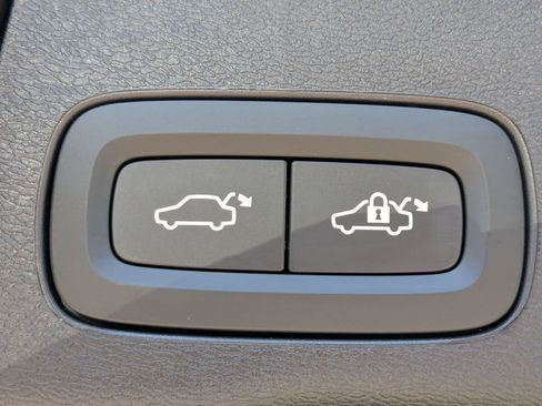 New 2026 Volvo XC60 B5 Core AWD/4WD image 13