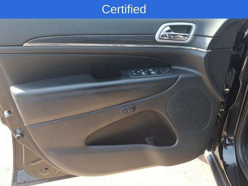 Certified 2019 Jeep Grand Cherokee Limited AWD/4WD image 8