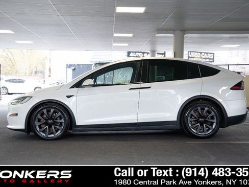 Used 2023 Tesla Model X Plaid image 51