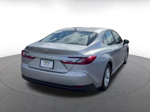 Used 2025 Toyota Camry LE image 15