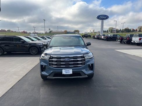 New 2026 Ford Explorer Active image 2