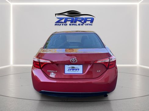 Used 2018 Toyota Corolla LE FWD image 5