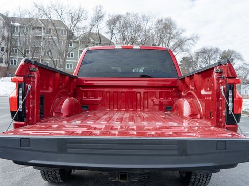 Used 2023 Ford F150 Lightning Pro image 10