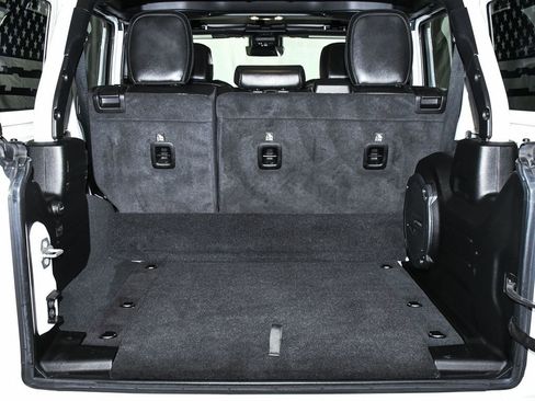 Used 2022 Jeep Wrangler Unlimited Sahara image 55