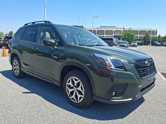 Certified 2024 Subaru Forester Premium AWD/4WD video 4