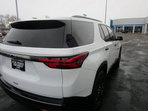 Certified 2023 Chevrolet Traverse Premier w/ Redline Edition image 8