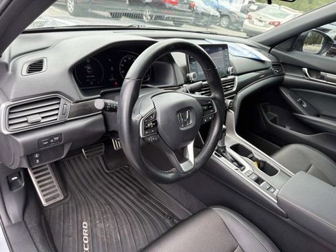 Used 2022 Honda Accord Sport image 12