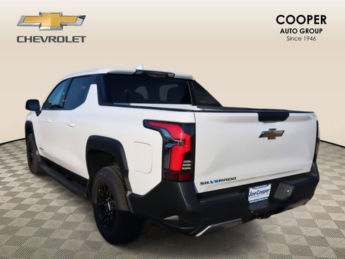 New 2026 Chevrolet Silverado EV LT image 22