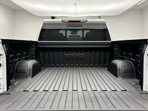 New 2026 GMC Sierra 1500 Elevation w/ Elevation Premium Package image 9