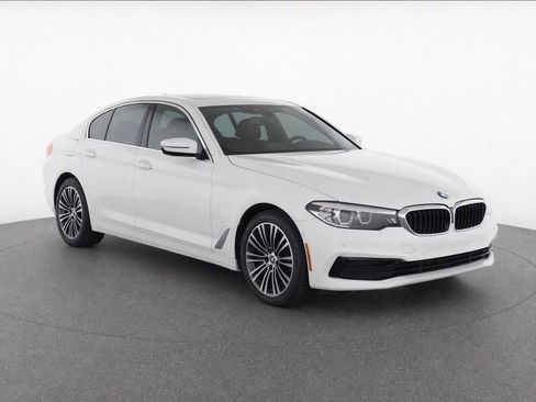 Used 2019 BMW 540i w/ Premium Package RWD image 1