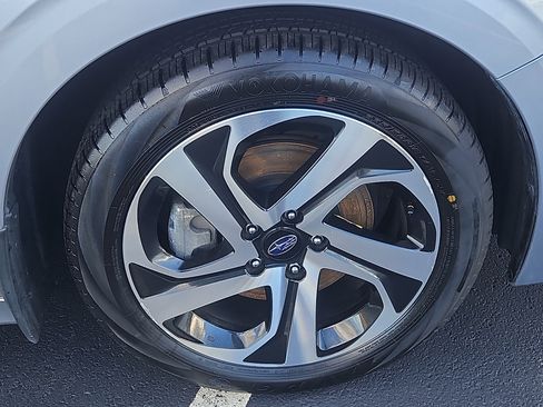 Used 2022 Subaru Legacy Limited w/ Popular Package #3 image 32