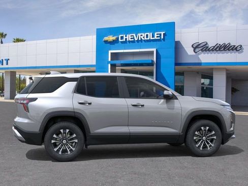 New 2026 Chevrolet Equinox LT w/ Convenience Package II image 31