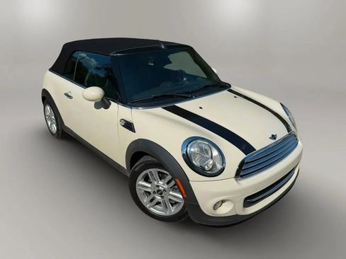 Used 2014 MINI Cooper Convertible FWD image 2