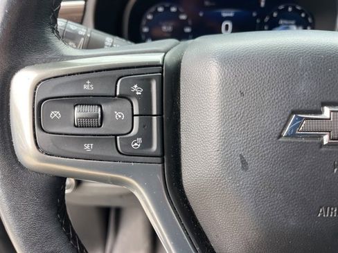 Used 2022 Chevrolet Tahoe Z71 w/ Luxury Package image 20