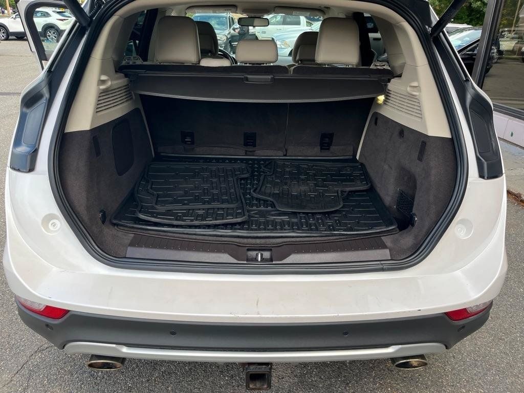 Used 2017 Lincoln MKC Reserve AWD/4WD image 26