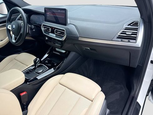 Used 2024 BMW X3 xDrive30i w/ Premium Package AWD/4WD image 16