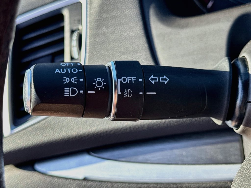 Used 2018 Acura TLX w/ Technology & A-SPEC Package FWD image 12